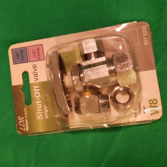LDR 1/2" x 3/8" or 5/8" Comp Angle Shut-Off Valve New - Picture 2 of 5